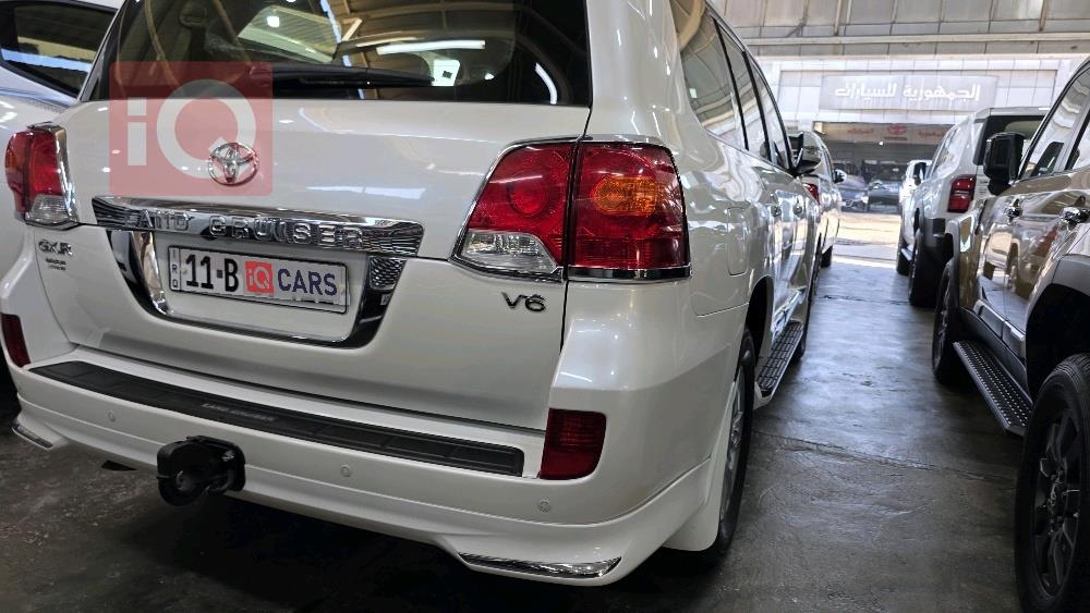 تويوتا لاندكروزر